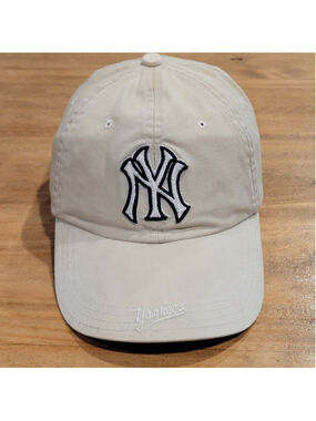 Vintage New York Yankees Puma Hat Beige Brown Strap Back Y2K 90s MLB One Size